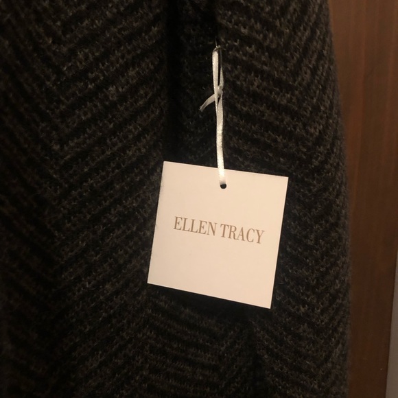Ellen Tracy Gray and Black Sweater Jacket - side pockets - NWT - Picture 3 of 6
